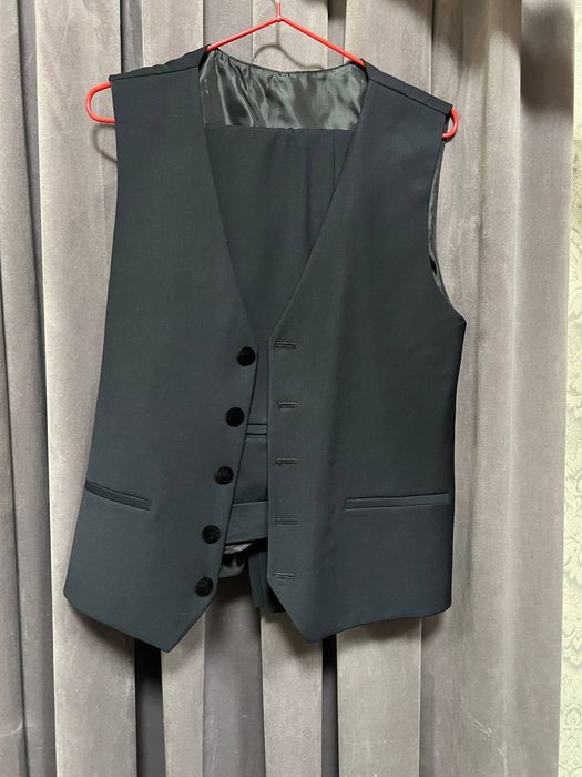 Kostyum shim erkaklar uchun