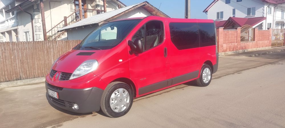 Renault Trafic 8+1 Locuri -2010-Motor 2.0 D.115 Cp. AC. Germania