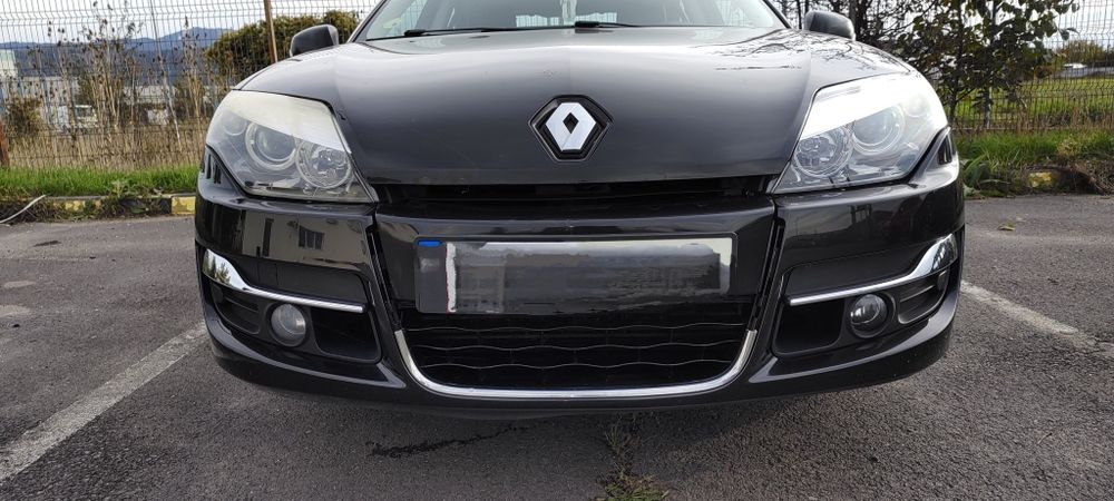 Vând Renault Laguna III