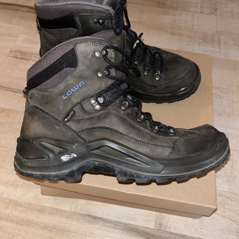 Lowa renegade GTX hiking boots 44,5/28cm