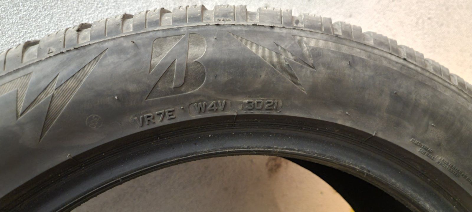 3бр. 265/50/20 Bridgestone Blizzak LM005 DOT3021