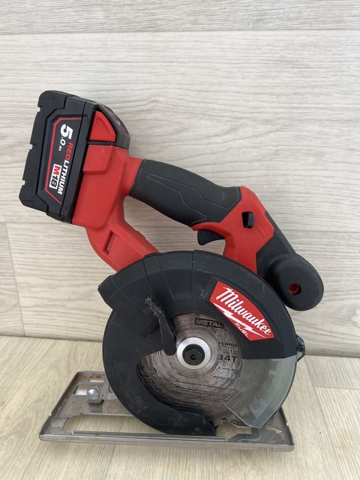 Milwaukee M18 FMCS circular metal
