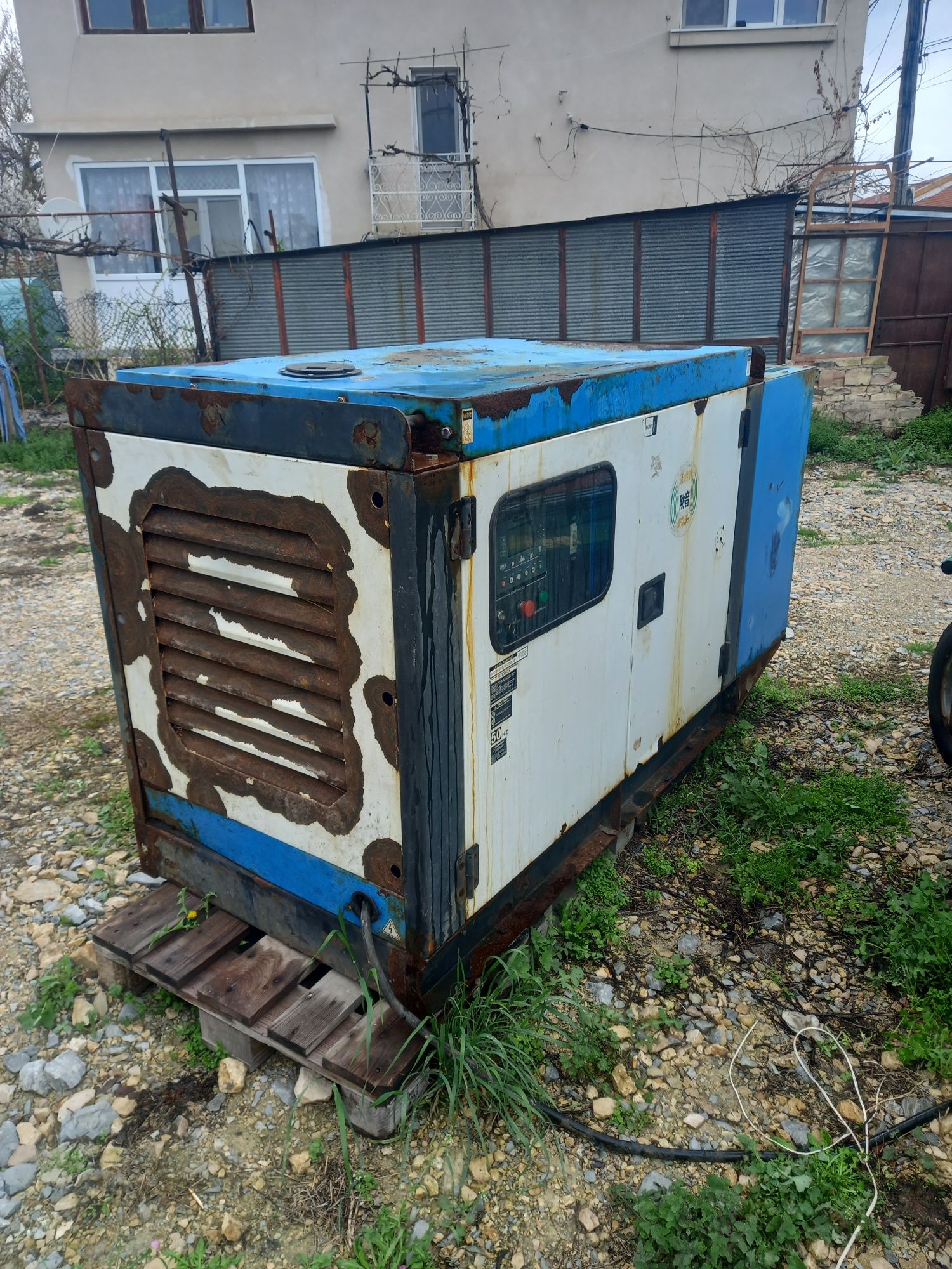 Дизелов генератор за ток 70 kW