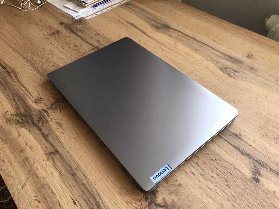 Продам ноутбук Lenovo