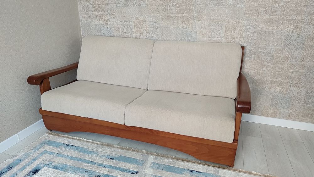 Продам диван Польский