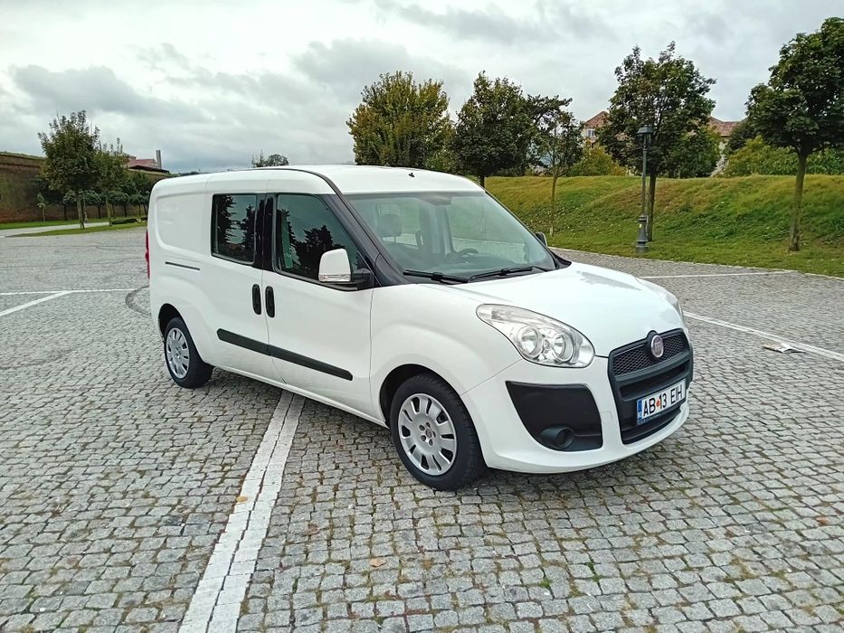 Fiat Doblo 5 locuri și Marfa