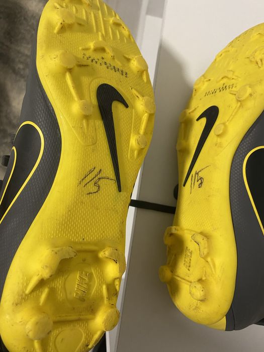 Ghete fotbal nike mercurial si Adidas