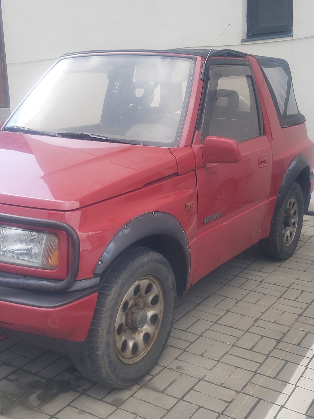 Vând Suzuki vitara 16 ,8 v,