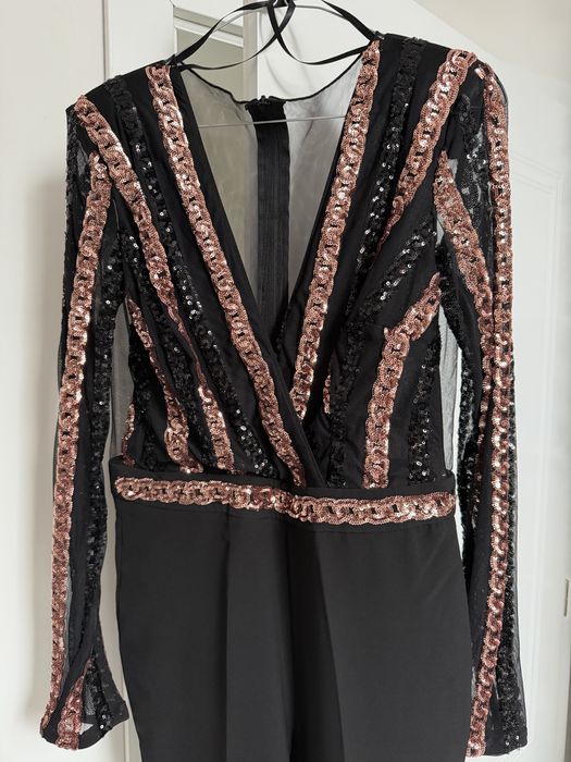 Salopeta de petrecere.