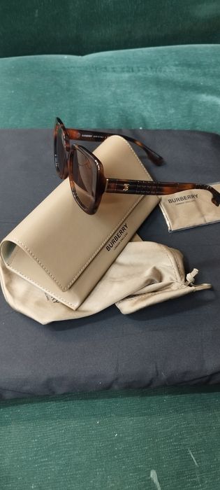 Ochelari de soare de dama Burberry