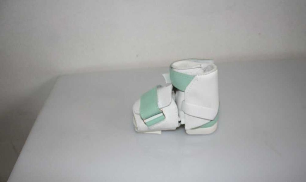 Orteze pediatrice Bebax Marimea 8,5 ,pt bebelusi/made in Spania