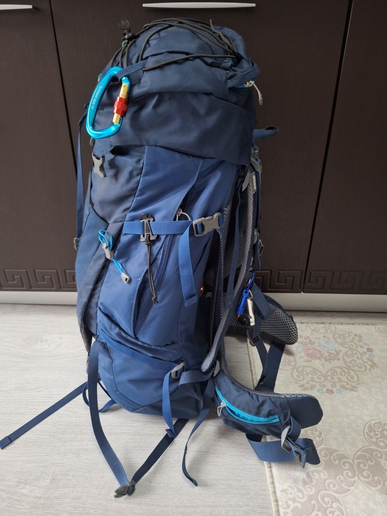 Раница Deuter Futura Vario 50+10