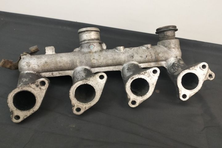 Galerie de admisie Mitsubishi L200  seria