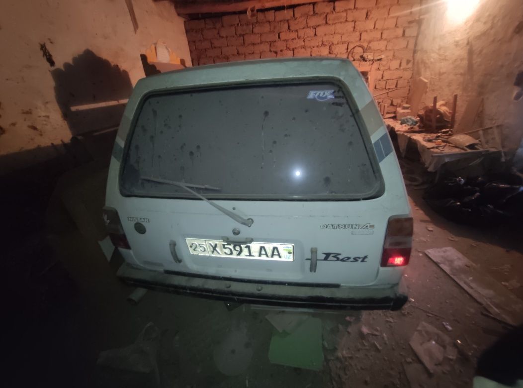 Nissan sunny (B11)