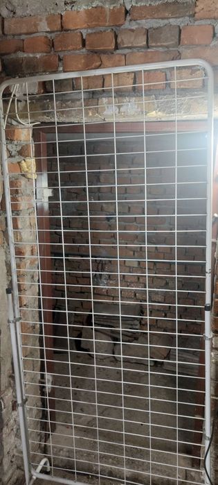 Стелаж за мартеници