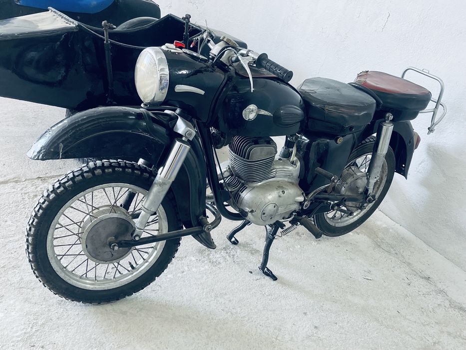 Motocicleta MZ 250 din 1963