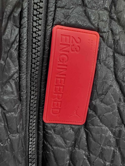 Яке Jordan - размер L - лимитирана серия