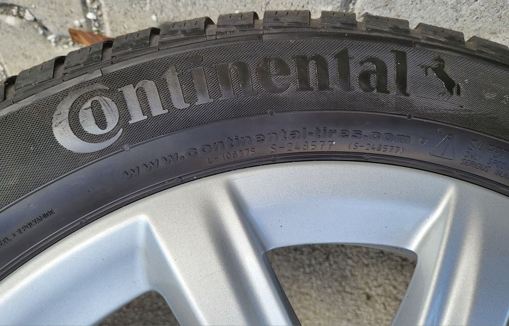 Jante aliaj BMW X1, R17, anvelope Pirelli/Continental