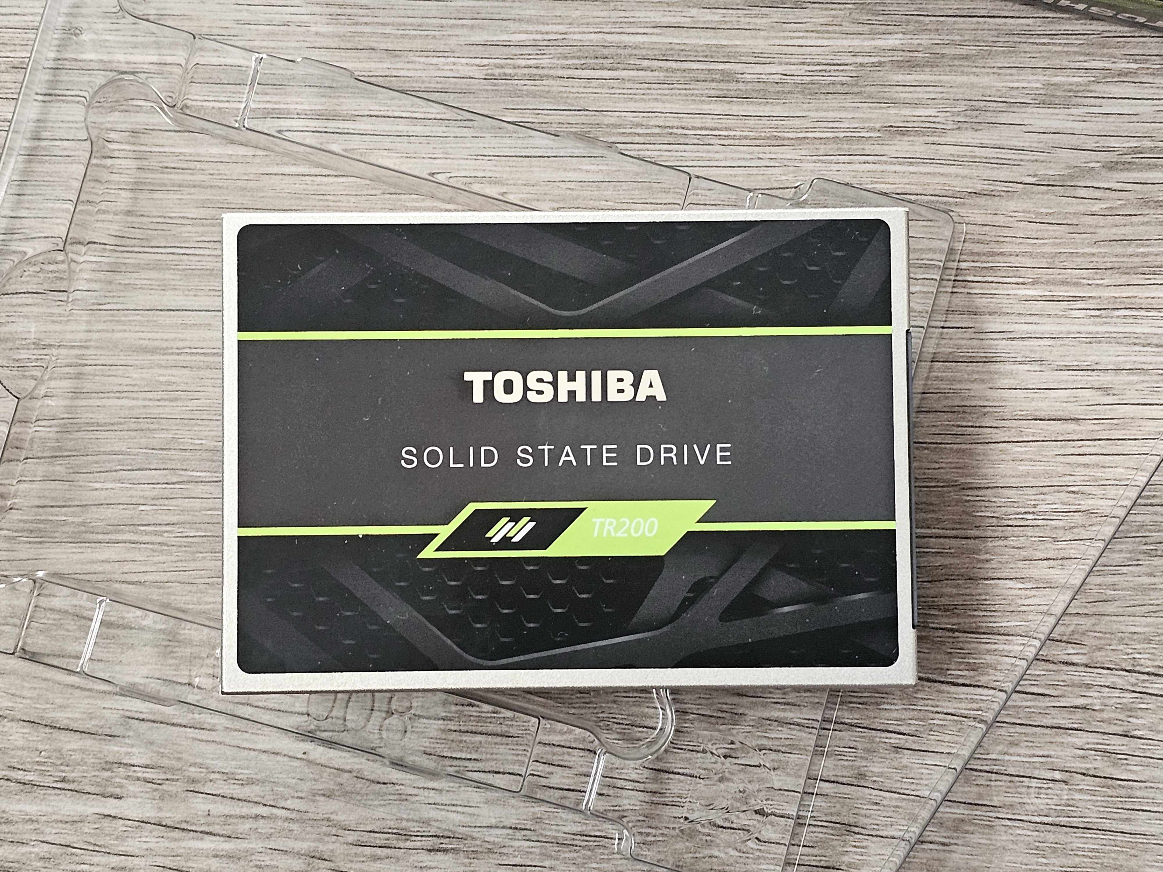 Toshiba TR200 960GB SSD хард диск