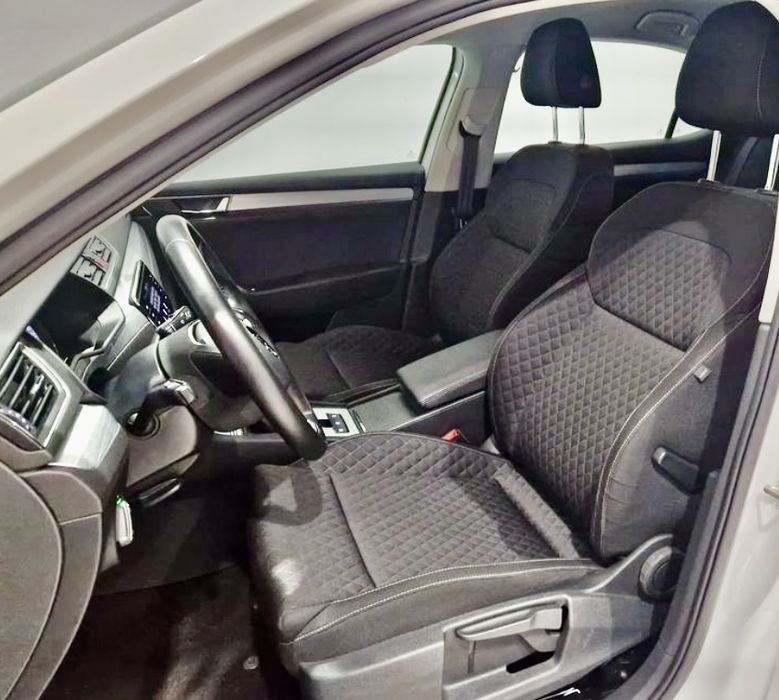 Skoda Superb 2.0 DSG 2023
