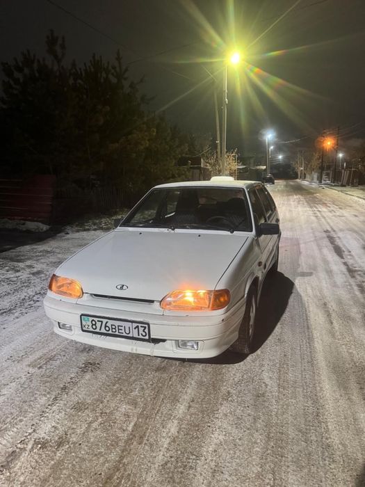 Ваз 2114 на ходу без коррозии………….