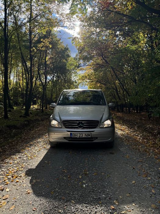 Mercedes-Benz Viano Vând Mercedes Viano W639