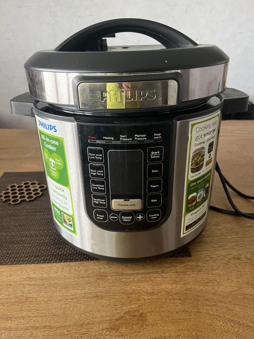 Мултикукър Philips