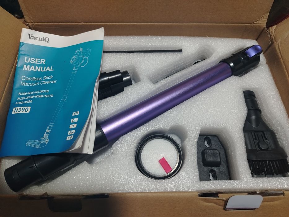 Aspirator  cu acumulator VacniQ, 30 kPa, , 250 W N390 impecabil