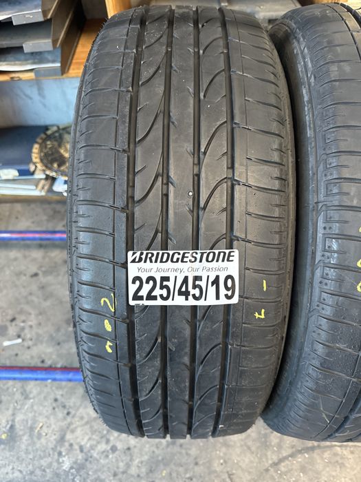 225/45/19 Bridgestone