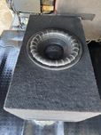 AMP 1000 Hertz 1.1500 mono yashiki bn sotiladi