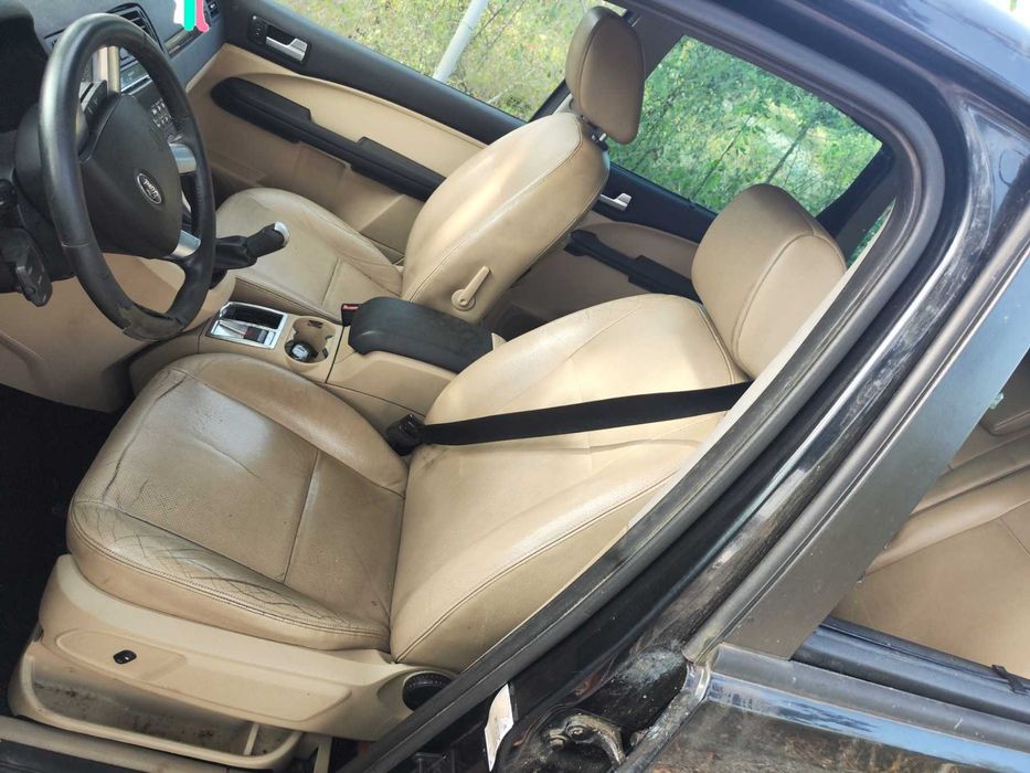 Ford Focus C max 1.6 дизел на части форд фокус ц макса