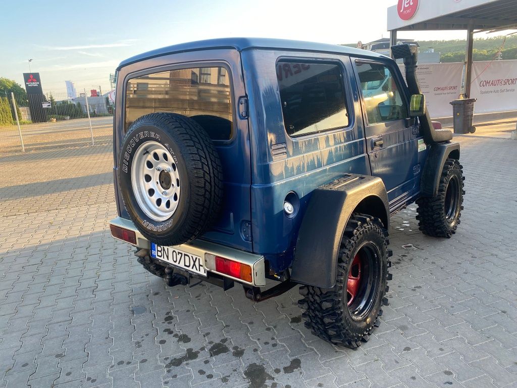 Vând Suzuki Samurai Diezel Nu Nissan Patrol VitaraPajeroJimmyToyotaLan