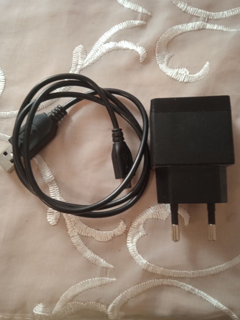 HUAWE I2117 г.  И Huawei Y 600-U20 за части