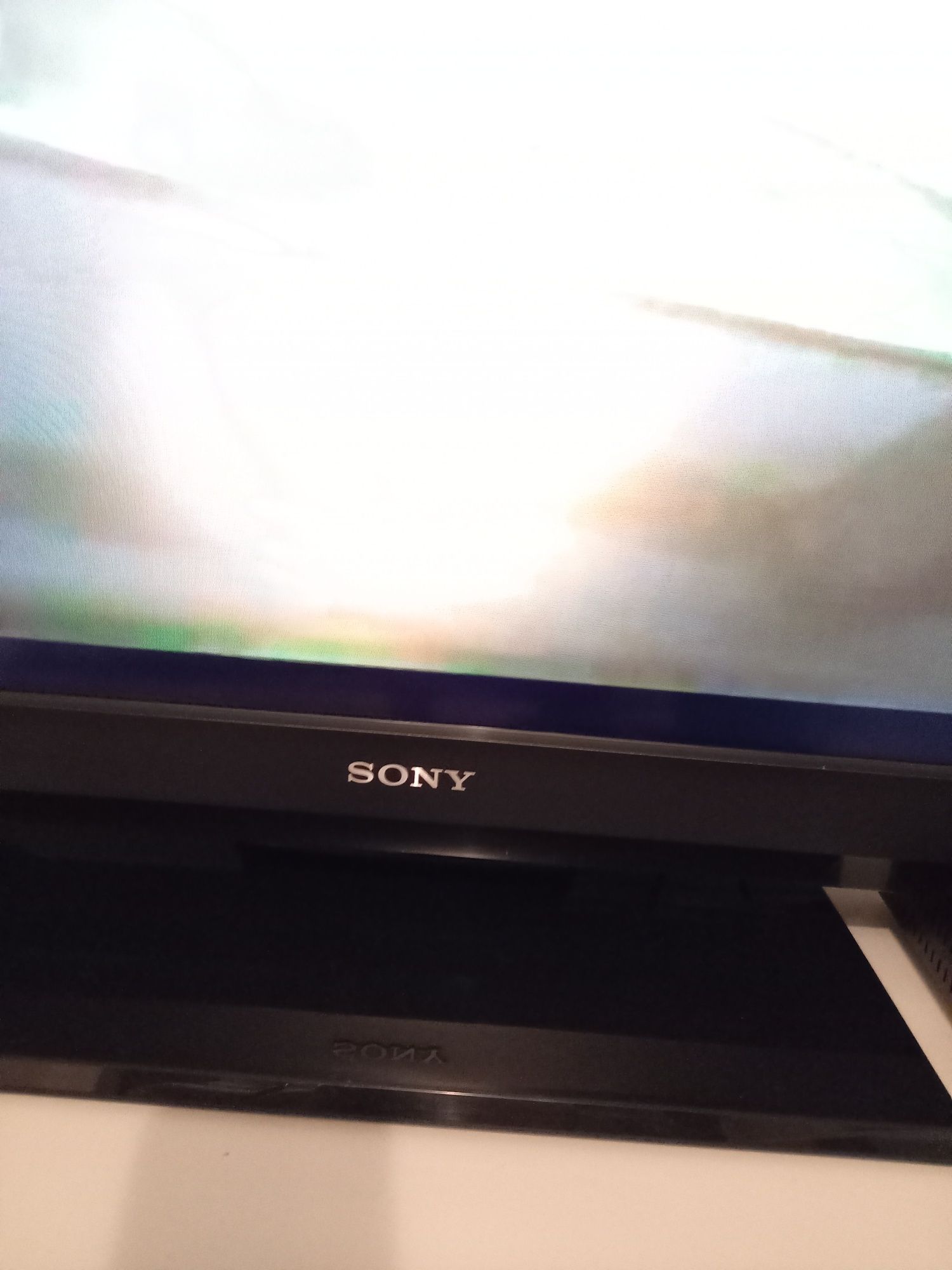 Телевизор 40 инча Sony Bravia