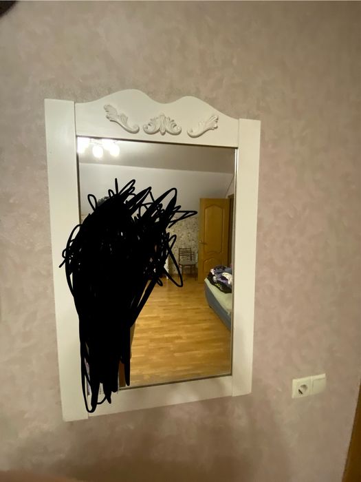 Зеркало для спальни