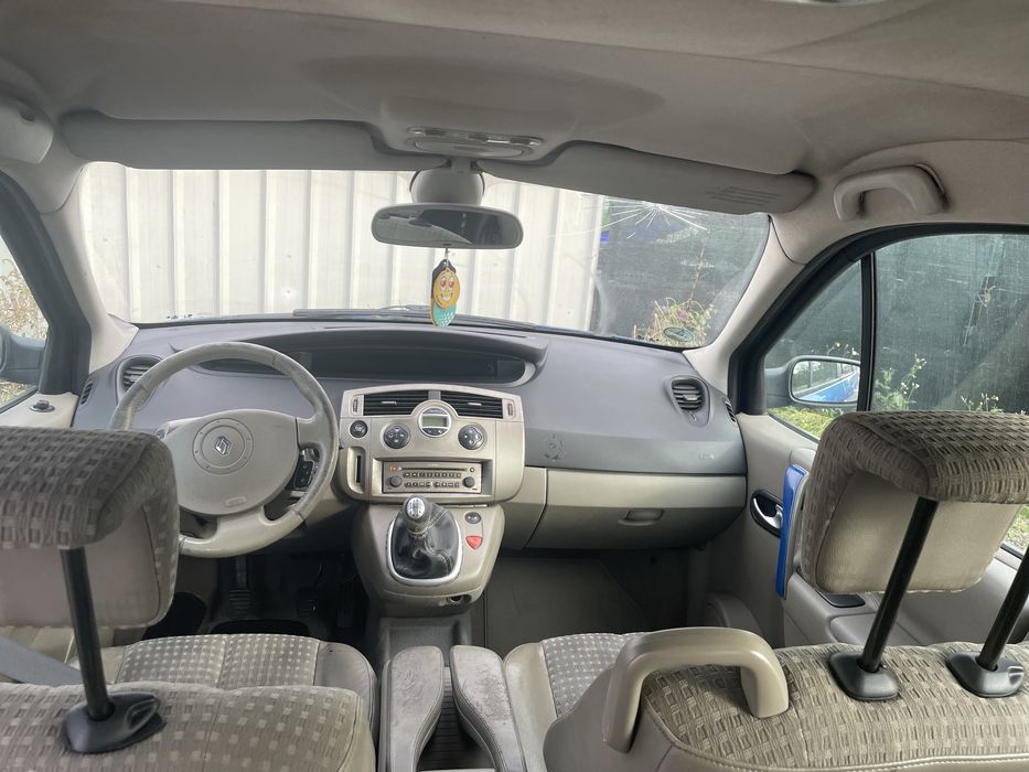 Vand sau schimb R grand scenic 7 locuri 1.9 disel