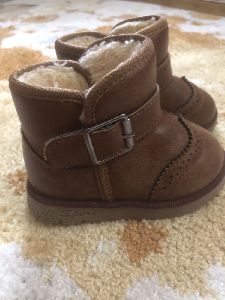 Vând UGG copii,Impecabili