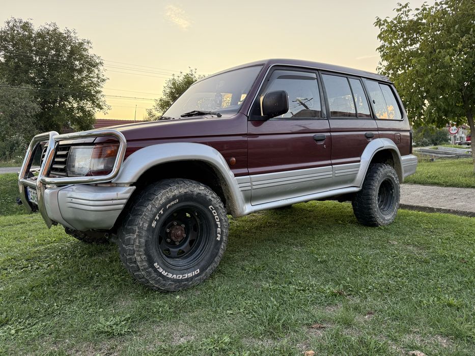 Mitsubishi Pajero mk2 2.5