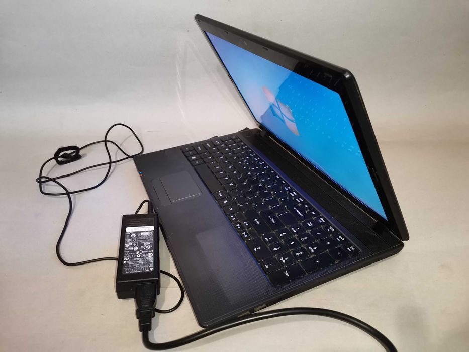 Лаптоп Acer Aspire 5733 PEW71