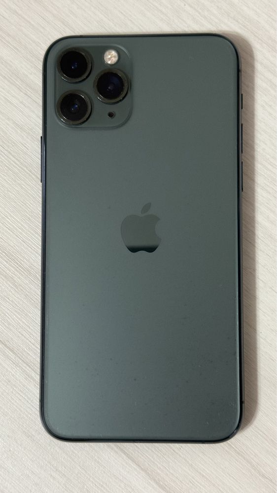 Продам iPhone 11 Pro