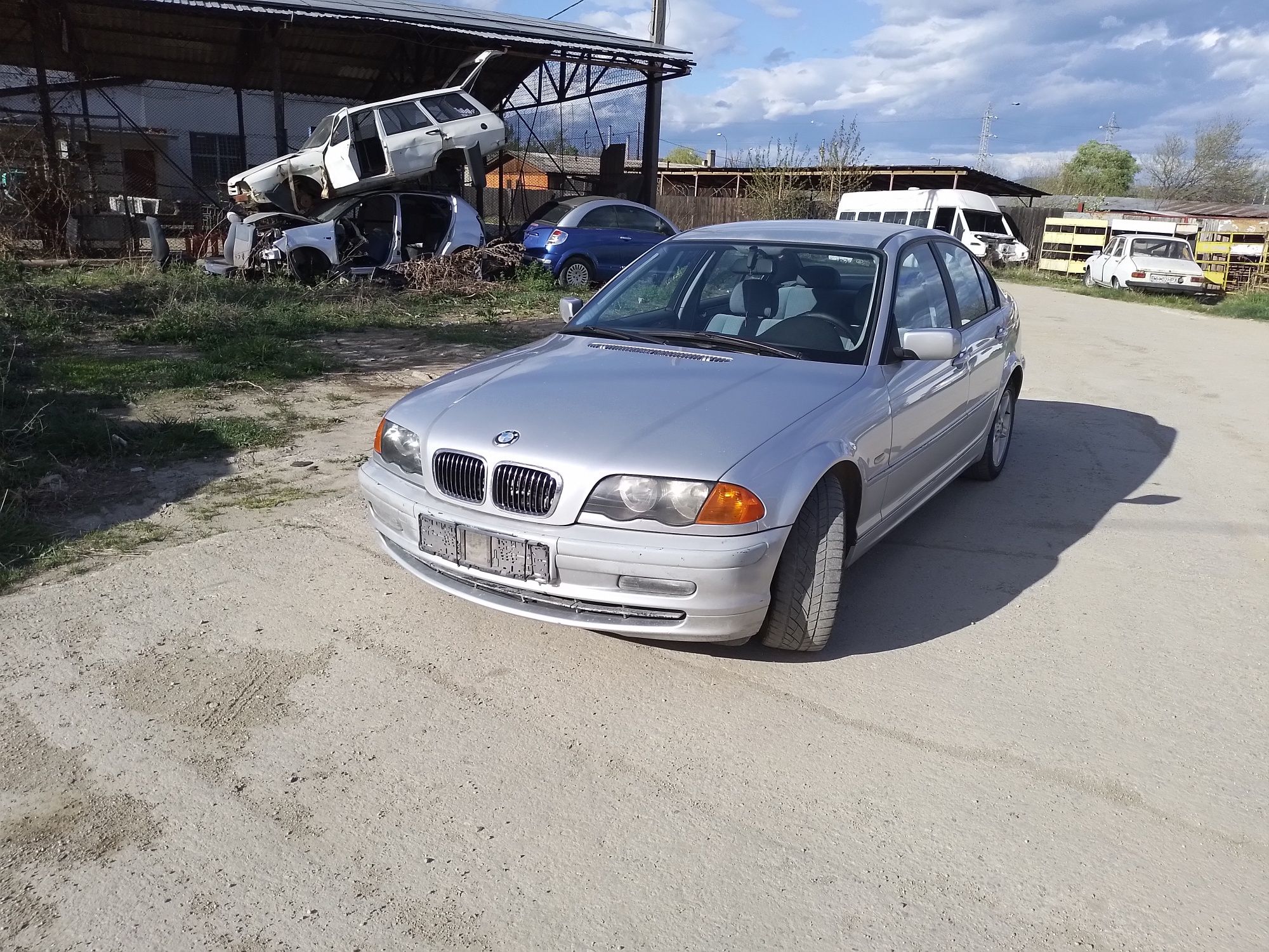 Vând bmw e 46 2.0 d 136 cai