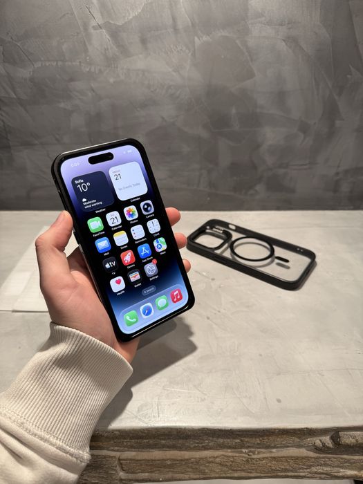 КАТО НОВ Iphone 14 Pro + подаръци