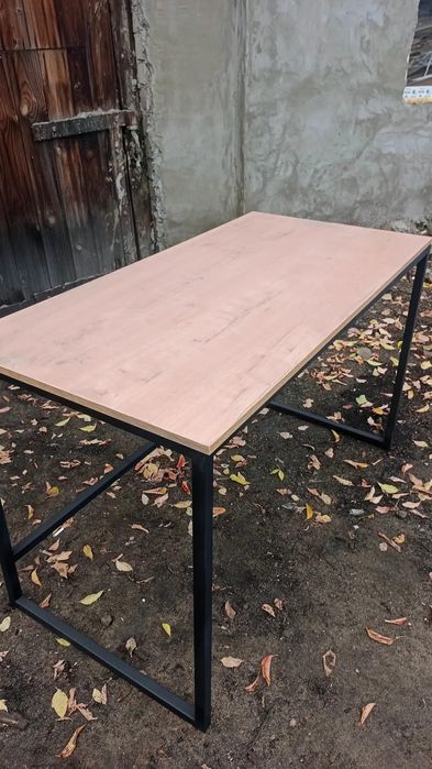 Компьютерный стол лофт