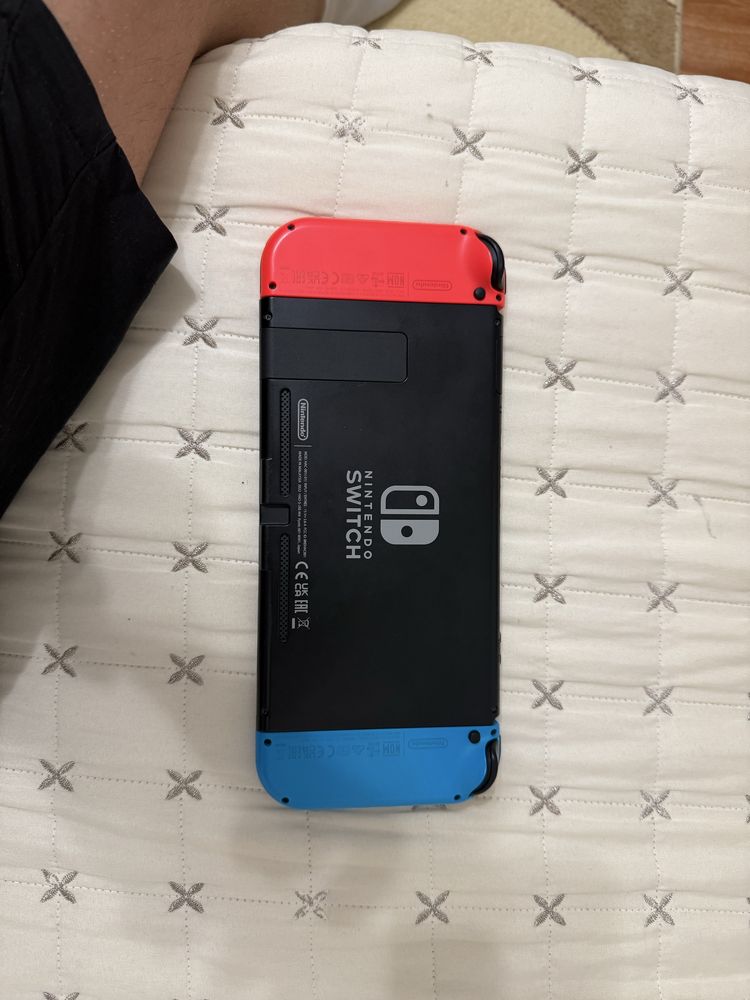 Продавам Nintendo swich