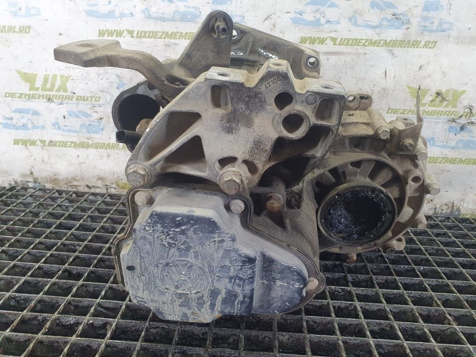 Cutie viteze manuala 5 trepte KJF 2.0 tdi Volkswagen VW Passat CC 1 [