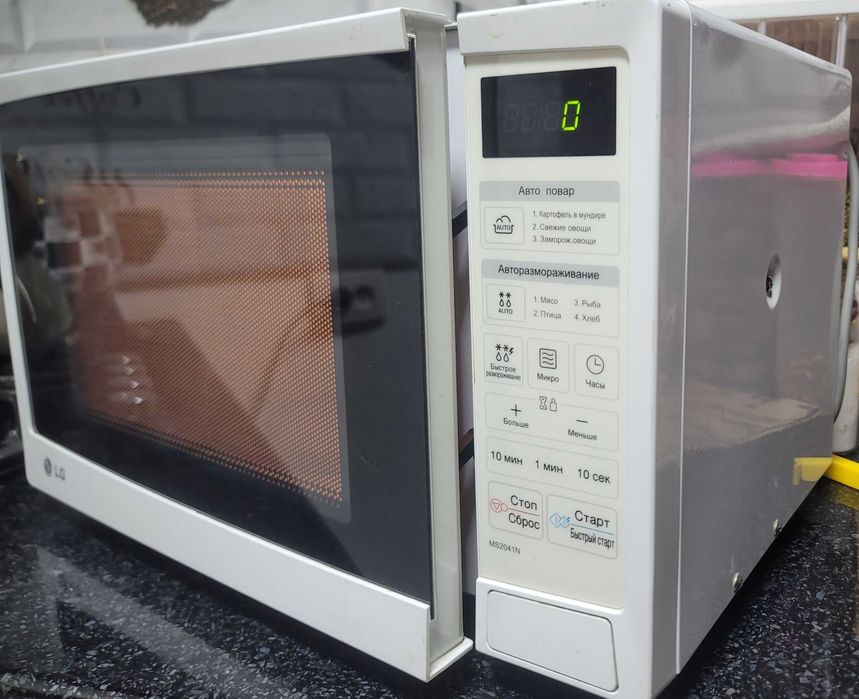 Новая корейская использвал 1,2раз состояние видно на фото