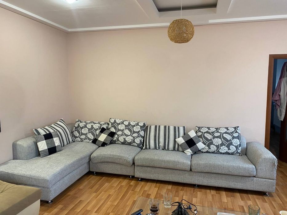 Диван б/у серый