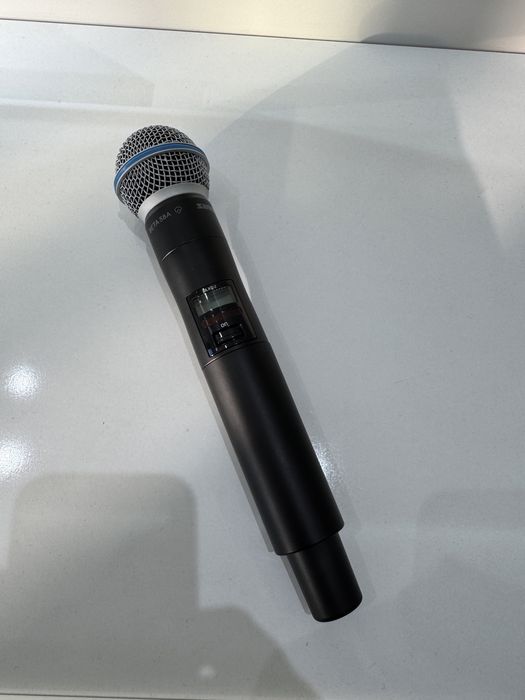Продавам SHURE ULXD4 Beta58