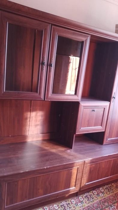 Шкаф сатылады,багасы келысымды