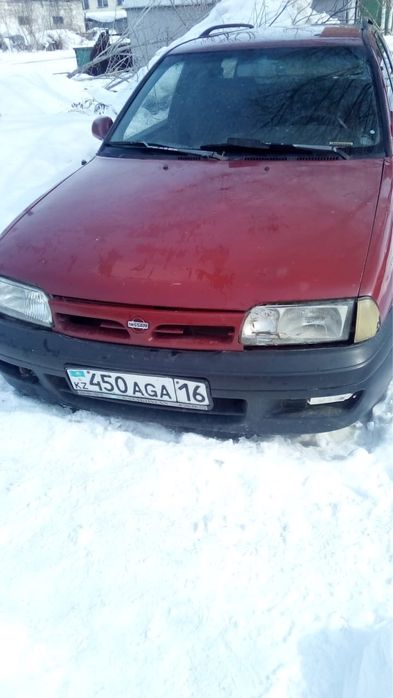 Машина ниссан примера